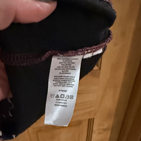 Geometric Patterned Dress - Picture 5 of 5